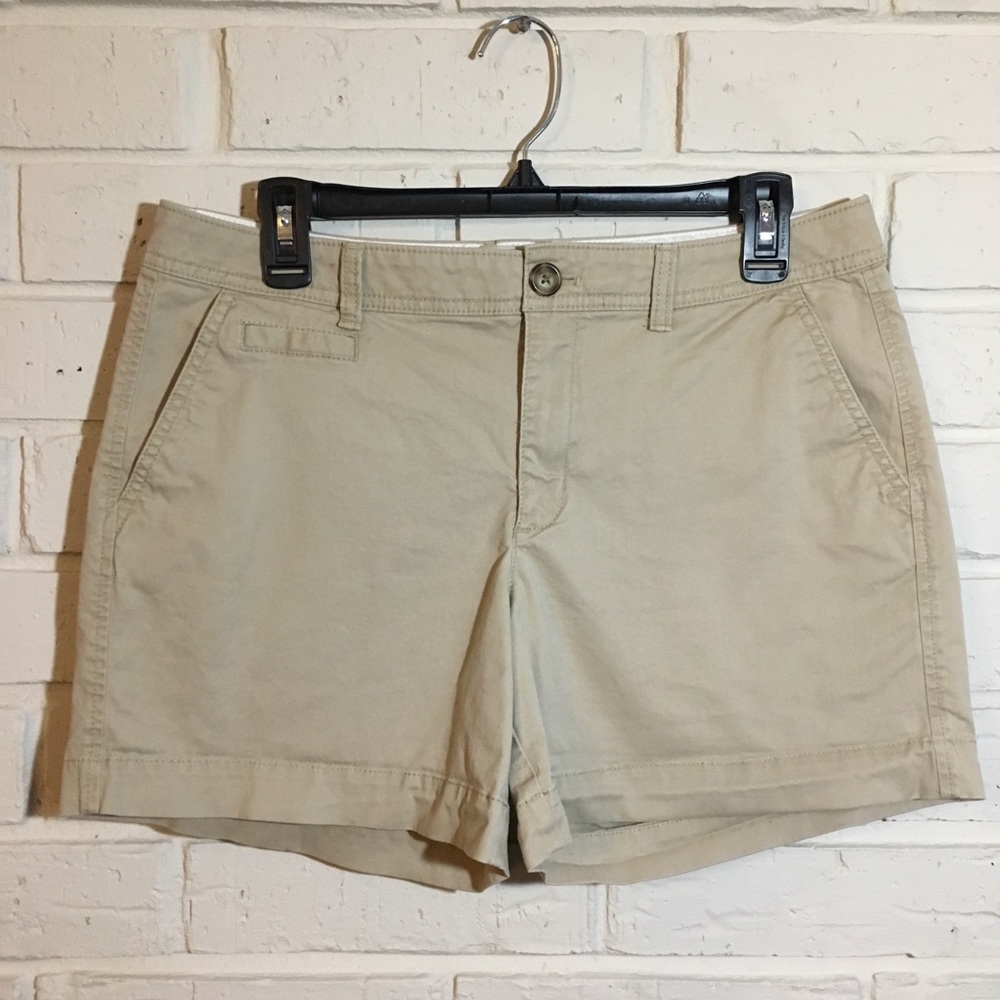 Old Navy 5” shorts khakis size 10 tall